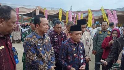 Bambang Bayu Suseno,Dampingi Gubernur Jambi, Al Haris,Membuka  (ASKA 4.0) dan Peresmian Ruang Guru di SMAN 2 Muaro Jambi