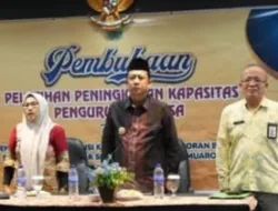 Bupati BBS: Pengurus BUMDes Jangan Asal Rekrut, Harus Kompeten!