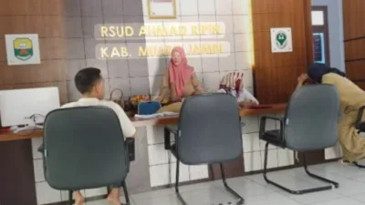 Dr. Agus Subekti Pimpin Transformasi Layanan RSUD Ahmad Ripin Menuju Pelayanan Kesehatan Modern Dan Berkualitas