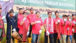 Bupati BBS Buka Gerakan Irigasi Bersih di Desa Sungai Duren